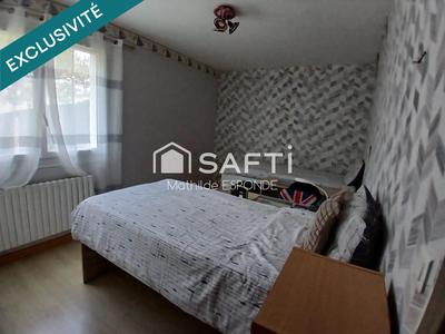 Maison - 140 m² - 5 pièces