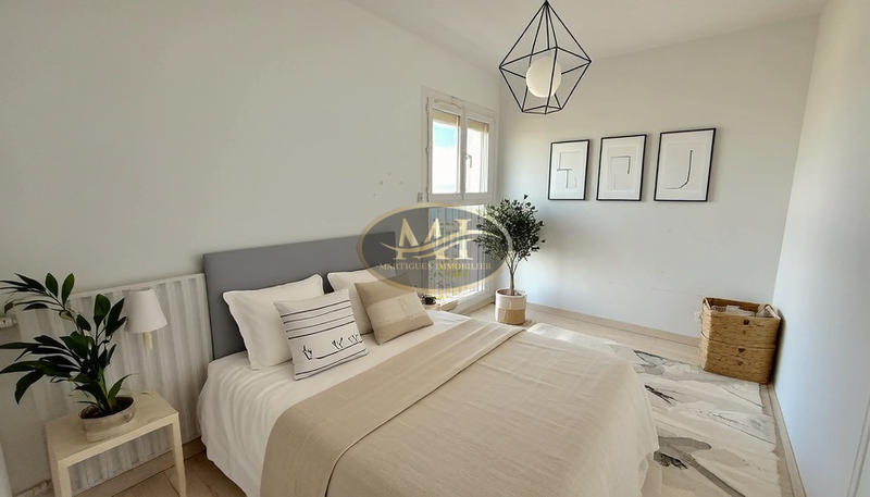 Appartement - 85 m² - 4 pièces