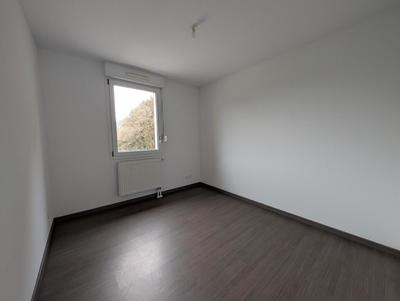 Appartement - 77 m² - 3 pièces