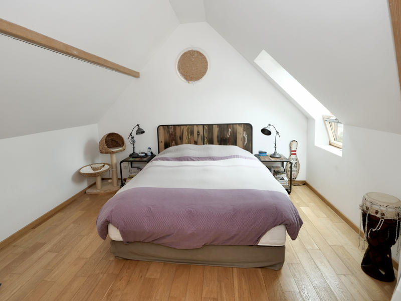 Maison - 180 m² - 6 pièces