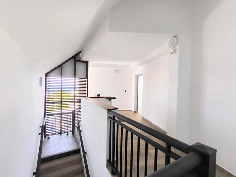 Duplex - 98 m² - 4 pièces