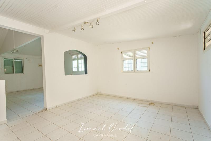 Maison - 82 m² - 3 pièces