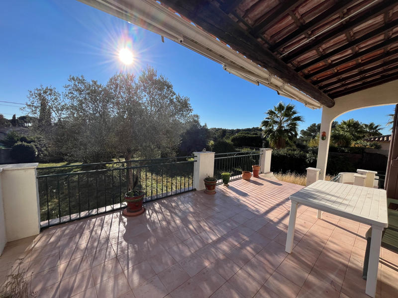 Maison - 142 m² - 6 pièces