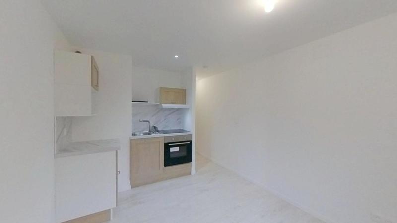 Studio - 15 m² - 2 pièces