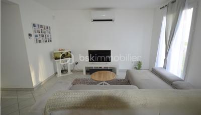 Maison - 83 m² - 4 pièces