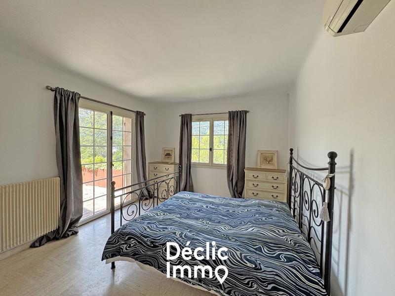 Maison - 190 m² - 8 pièces