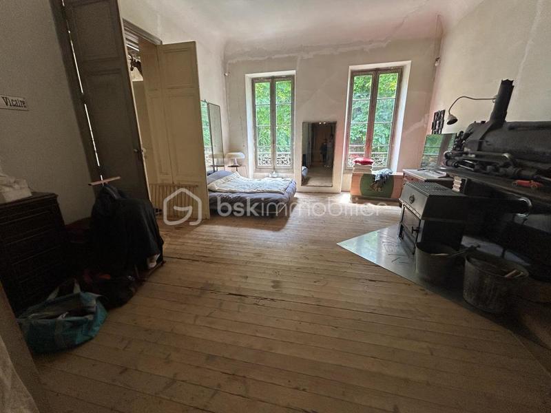 Maison de maîtres - 800 m² - 10 pièces