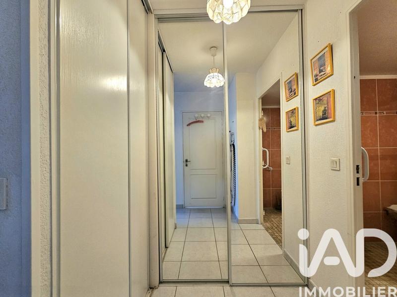 Appartement - 77 m² - 3 pièces