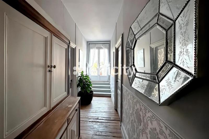 Maison - 162 m² - 6 pièces