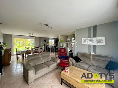 Maison - 120 m² - 5 pièces