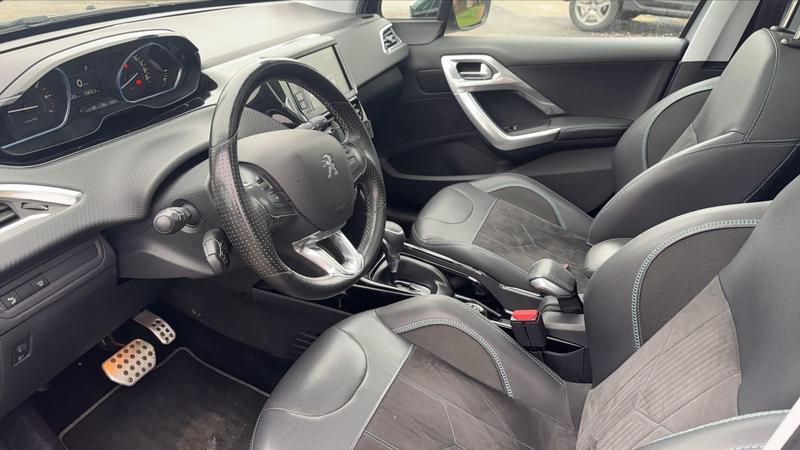 Peugeot 2008 I 1.2 PureTech 110 Eat6 Crossway