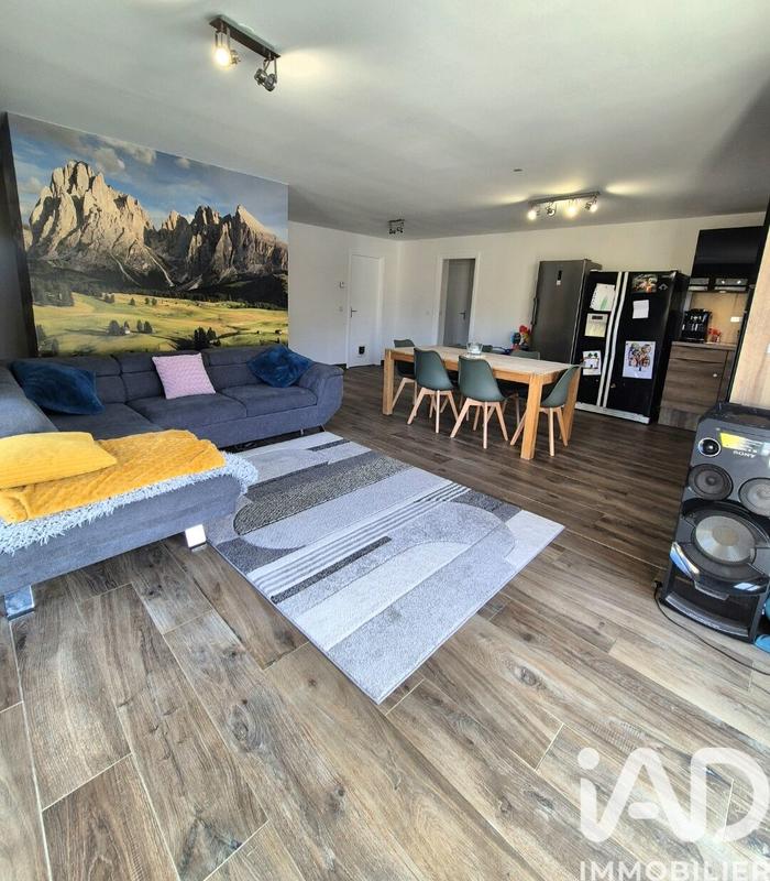 Maison - 103 m² - 4 pièces