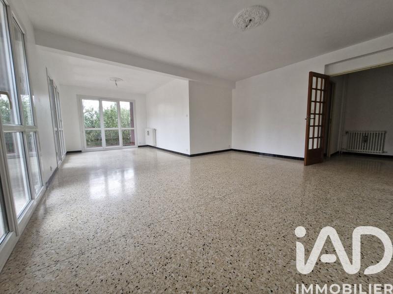 Appartement - 104 m² - 5 pièces