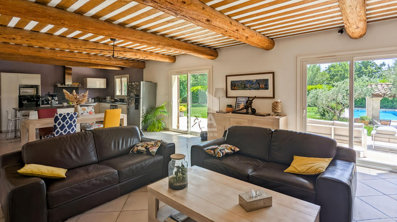 Maison - 125 m² - 5 pièces