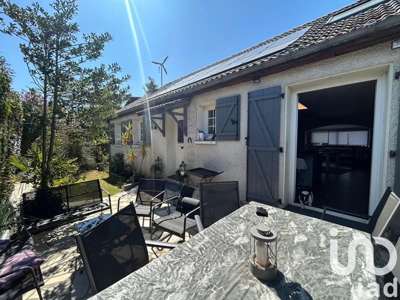 Maison - 180 m² - 8 pièces