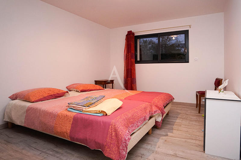 Maison - 104 m² - 4 pièces