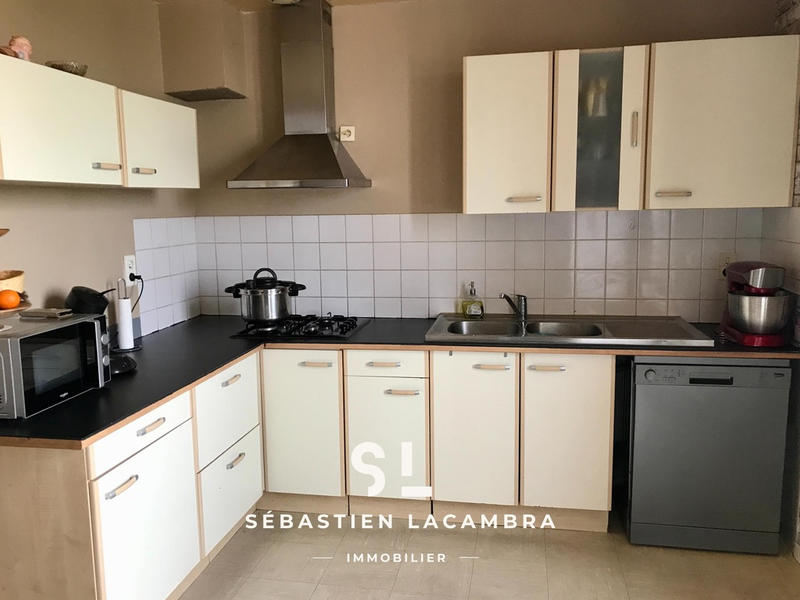 Maison - 158 m² - 7 pièces