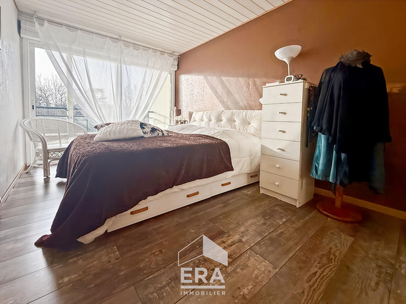 Appartement - 77 m² - 4 pièces