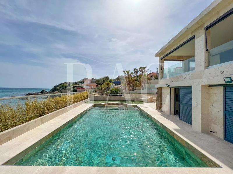 Villa - 200 m² - 7 pièces