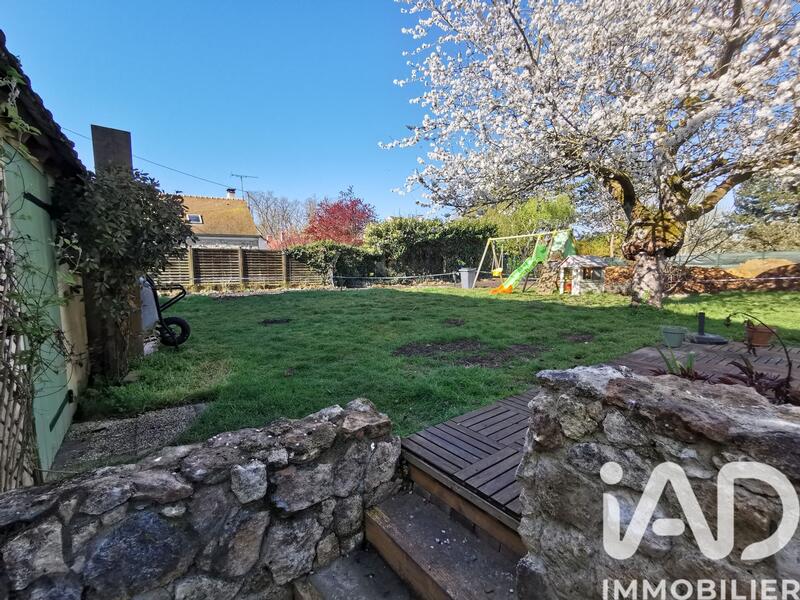 Maison - 96 m² - 4 pièces