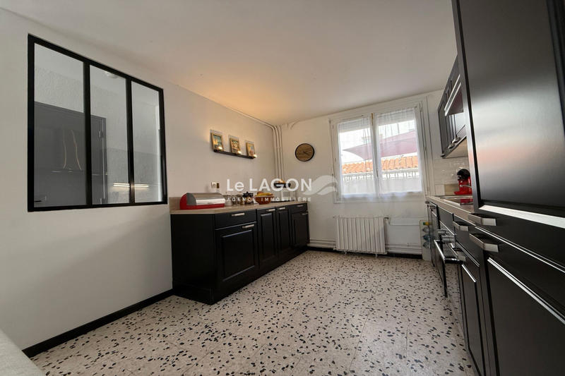 Maison - 93 m² - 4 pièces