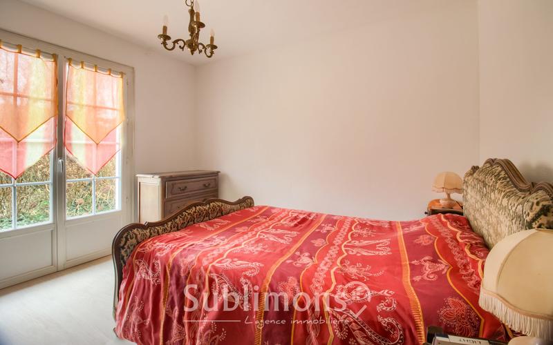 Maison - 157 m² - 8 pièces