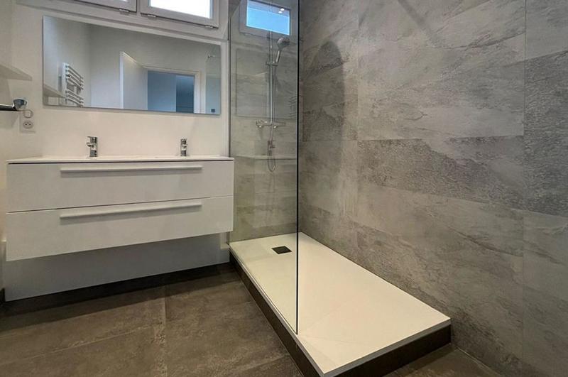 Appartement - 119 m² - 6 pièces