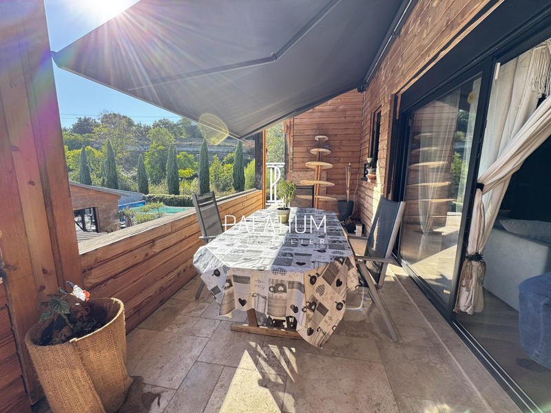 Local d'activités - 316 m²