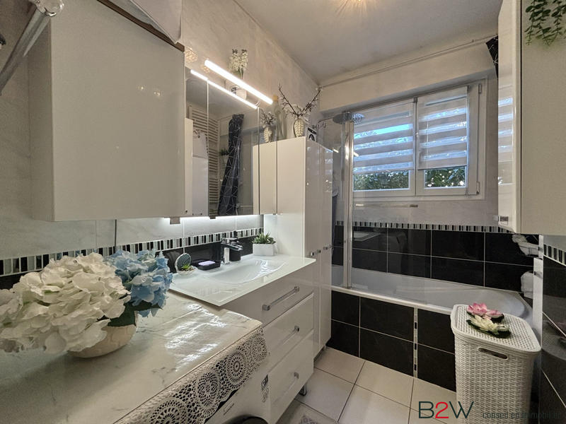 Appartement - 71 m² - 4 pièces