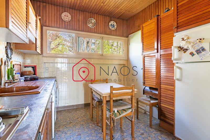 Appartement - 85 m² - 4 pièces