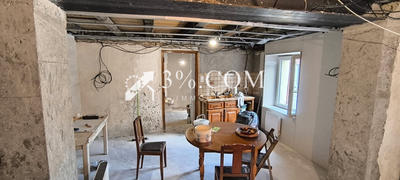 Maison de village - 120 m² - 6 pièces