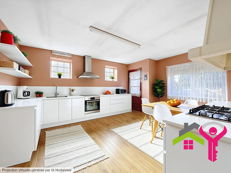 Maison - 80 m² - 5 pièces