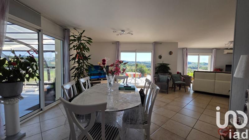 Maison - 150 m² - 5 pièces