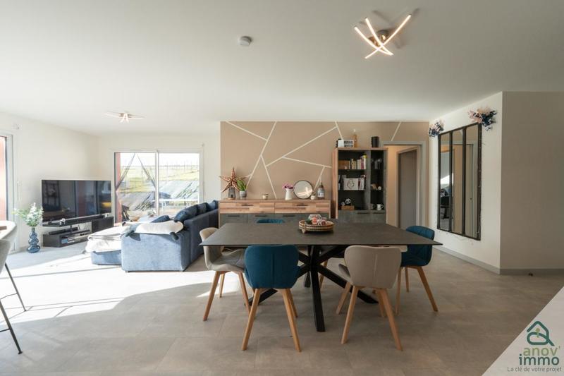 Maison - 108 m² - 5 pièces