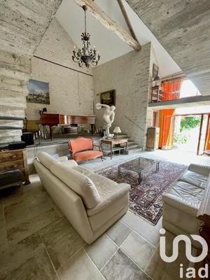 Maison - 278 m² - 9 pièces