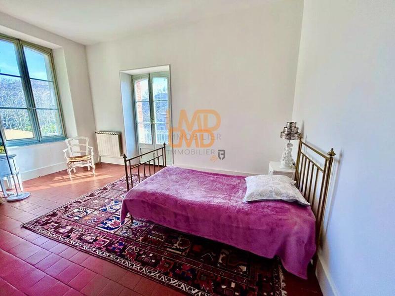 Maison ancienne - 168 m² - 6 pièces