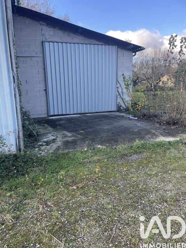 Ferme - 400 m² - 2 pièces