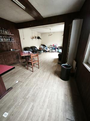 Maison - 236 m² - 9 pièces