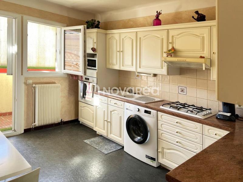 Appartement - 87 m² - 4 pièces