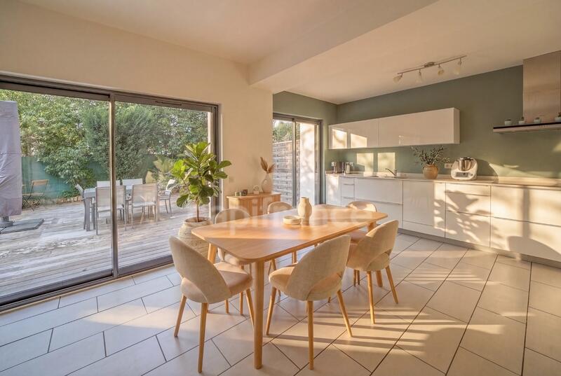 Duplex - 154 m² - 4 pièces