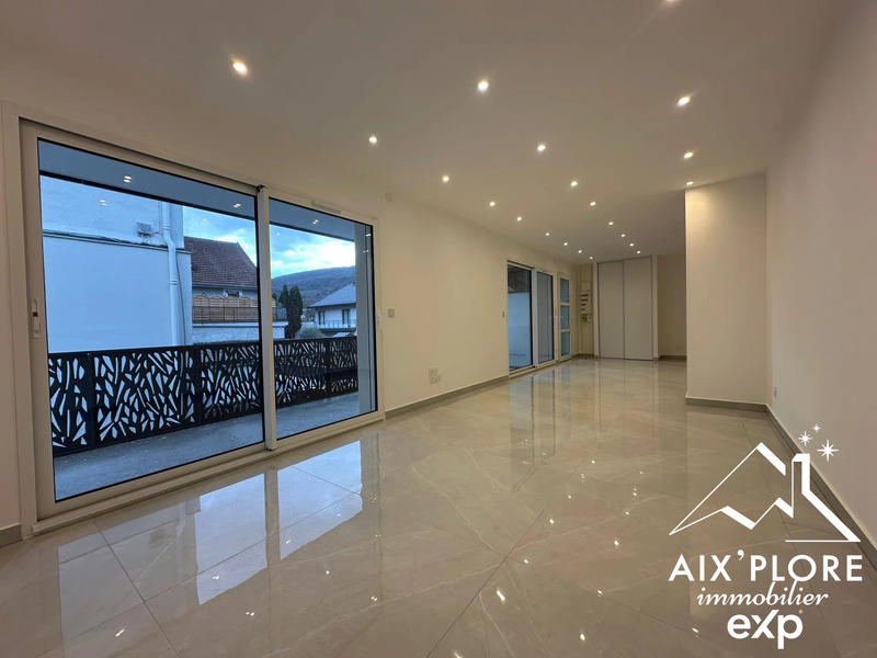 Appartement - 105 m² - 4 pièces