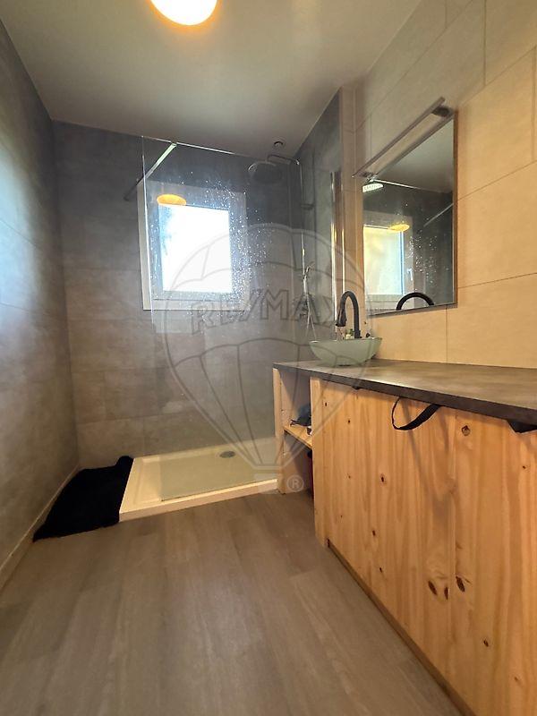 Maison - 151 m² - 7 pièces