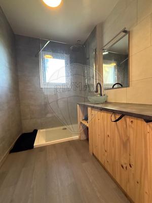 Maison - 151 m² - 7 pièces