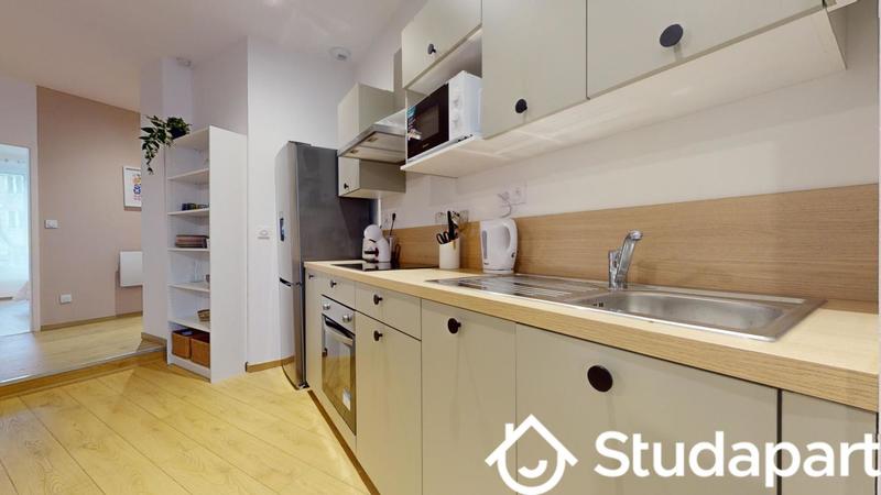 Chambre - 12 m² - 1 pièce