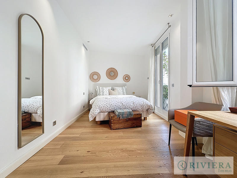 Appartement - 95 m² - 3 pièces