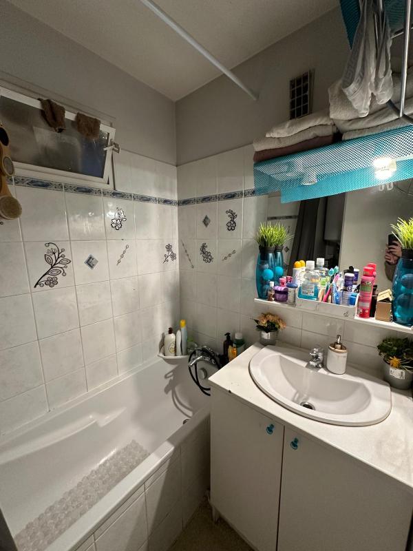 Appartement ancien - 64 m² - 3 pièces