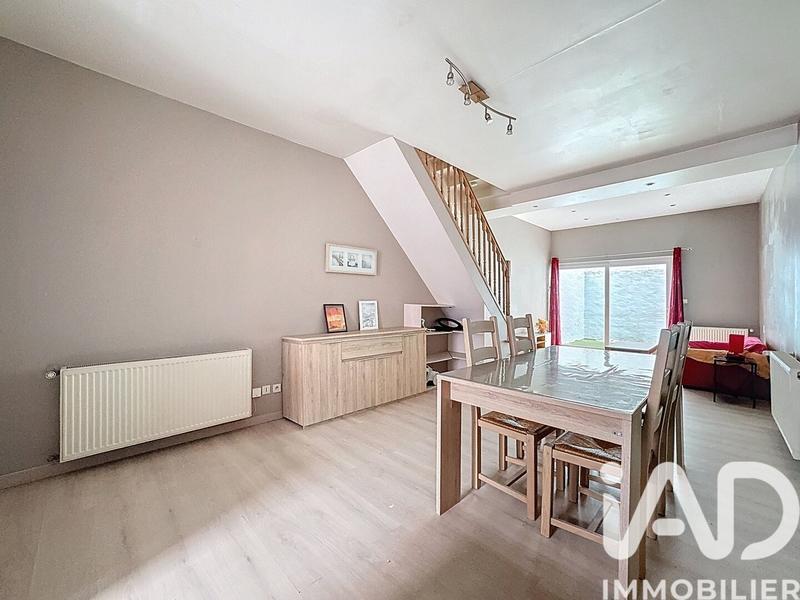 Maison - 83 m² - 4 pièces