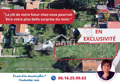 Terrain - 896 m²