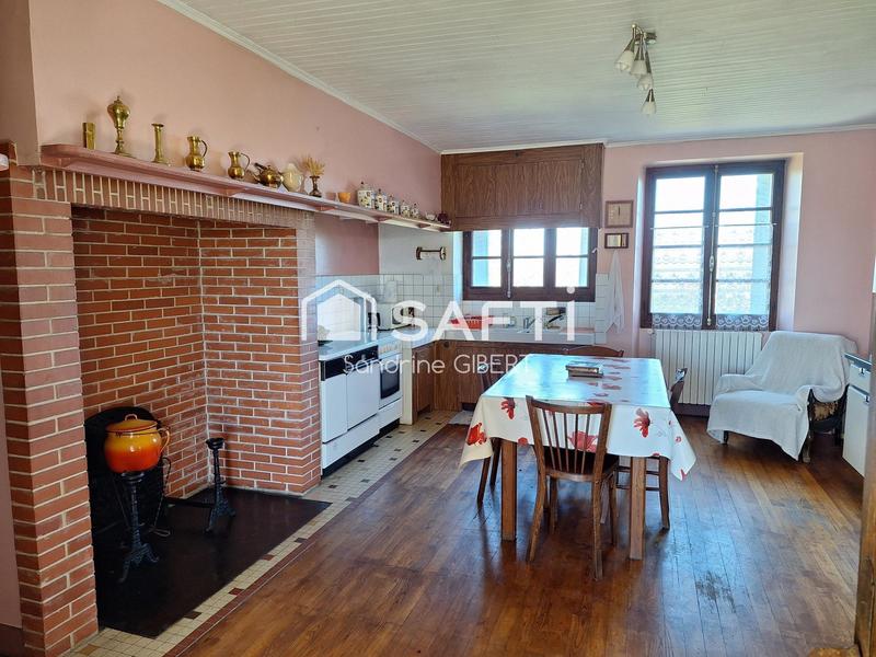 Maison - 90 m² - 4 pièces