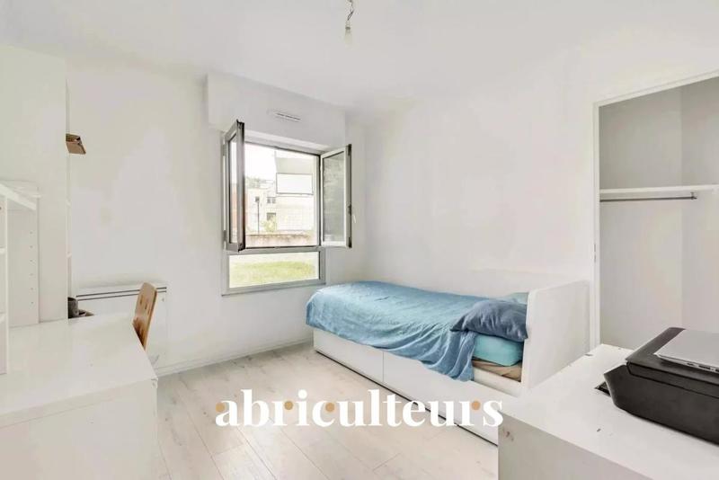 Appartement - 87 m² - 4 pièces